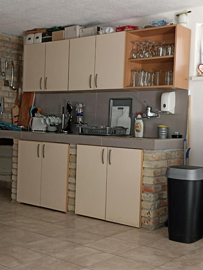 Vikendica Apartments Dunav Ms Celarevo Luaran gambar